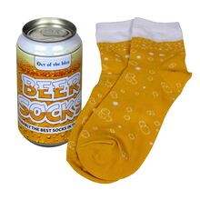 Ponožky v plechovce pivo