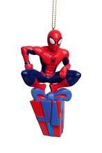 Marvel Vánoční ozdoba - Spiderman na dárku