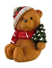Colmore By Diga  Dekorace medvídek se stromečkem 12cm