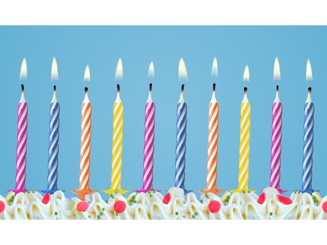 Happy Birthday Narozeninové svíčky 6cm 48ks