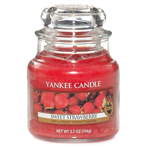 Yankee candle Svíčka ve skleněné dóze Sladké jahody, 104 g