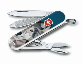 Victorinox The Wolf is Comming Home